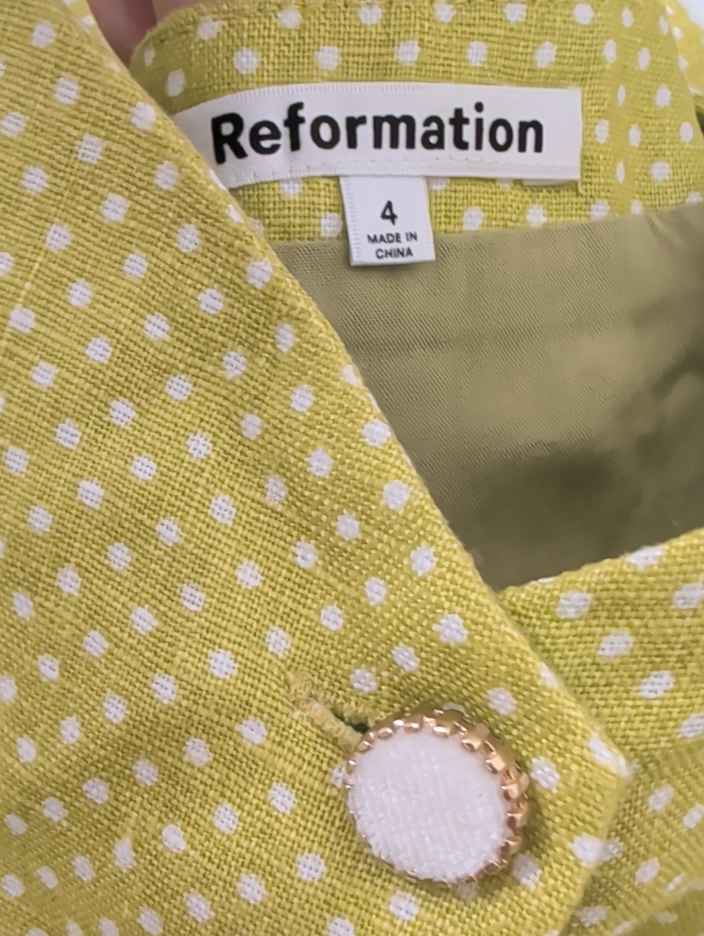 NWOT Reformation Kimberly Linen Button Top in Chartreuse Green Polka Dot Size 4 - Picture 5 of 7